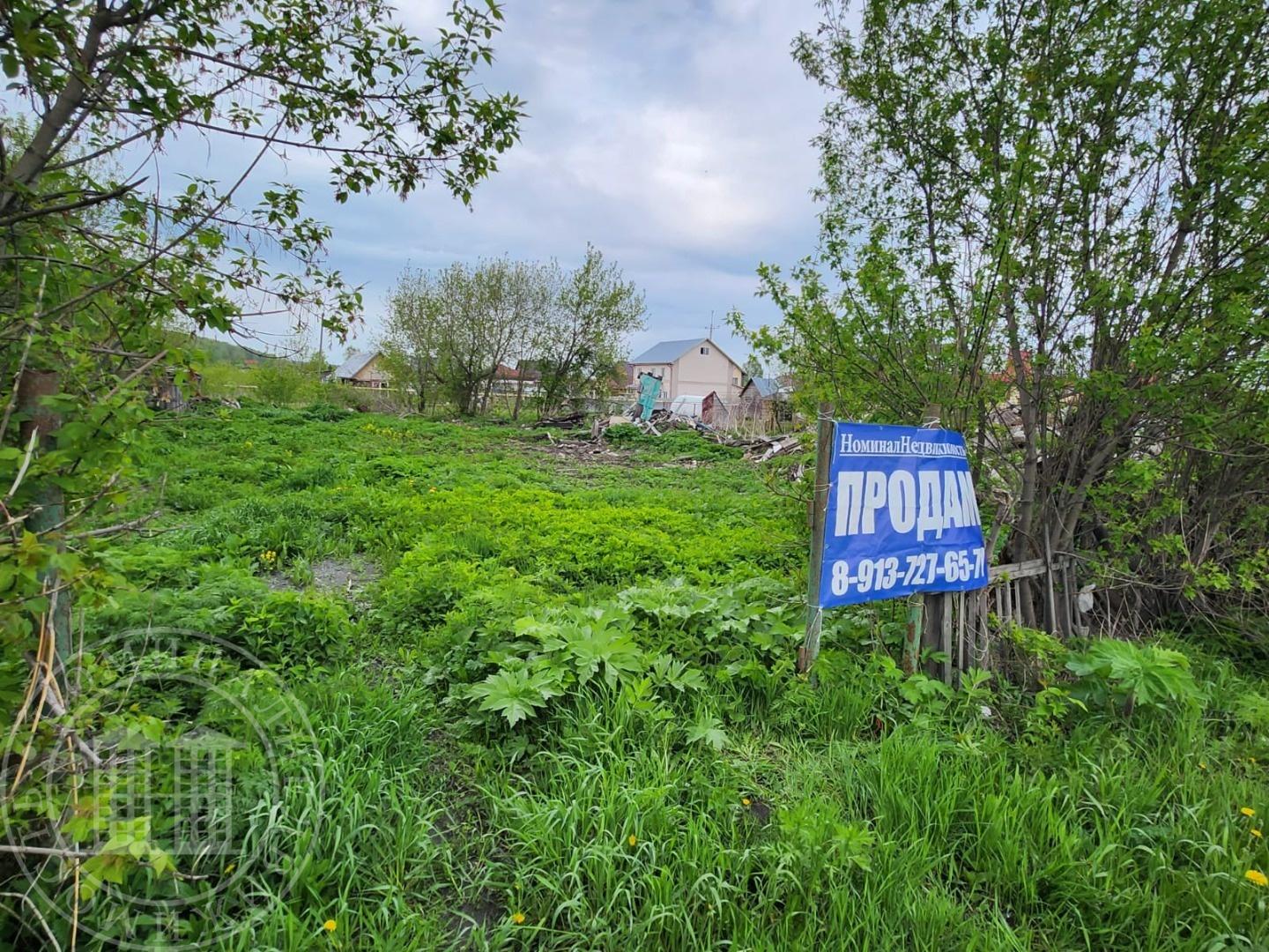 ГОРЯЩАЯ ПРОДАЖА!!!
В продаже  участок 36 соток в самом центре торговой площади  в с. Плотниково  по первой линии вдоль главной улицы. Отличное местоположение в самом центре, среди  множества различных магазинов, супермаркетов, также рядом остановка транспорта с тремя маршрутами в город.
Чистая прода