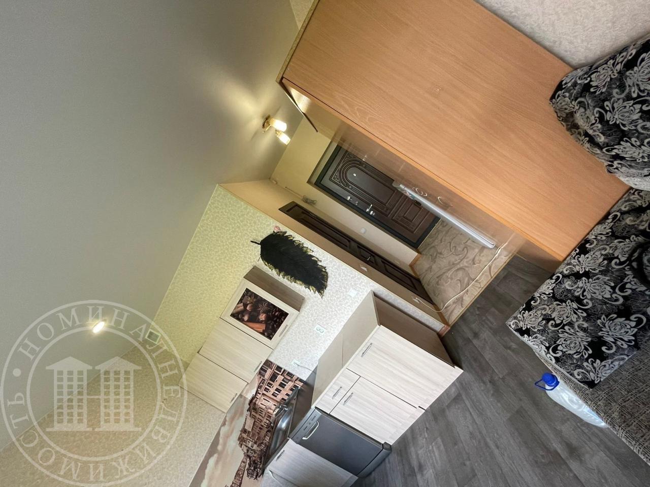 Предлагаем в долгосрочную аренду студию в новом доме, всегда есть парковочные места.
Отличное состояние,  необходимая для комфортного проживания мебель и техника.