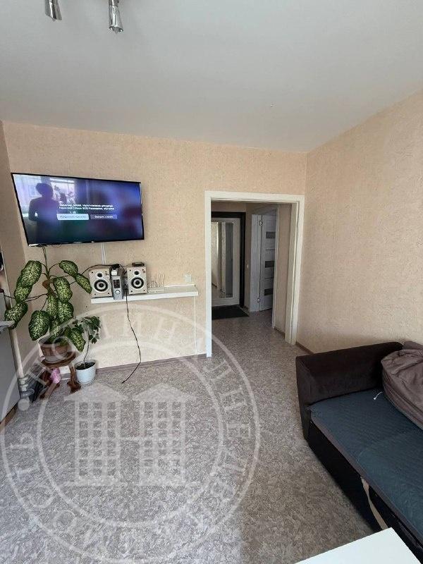 Продается просторная 2х комнатная квартира очень теплая и светлая в надежном панельном доме на 4 этаже с развитой инфраструкторуй и удобной траспотрной развязкой. В квартире есть все необходимое для проживания.


Уважаемый Покупатель! Если Вы клиент нашего агентства, при покупке данной квартиры нами